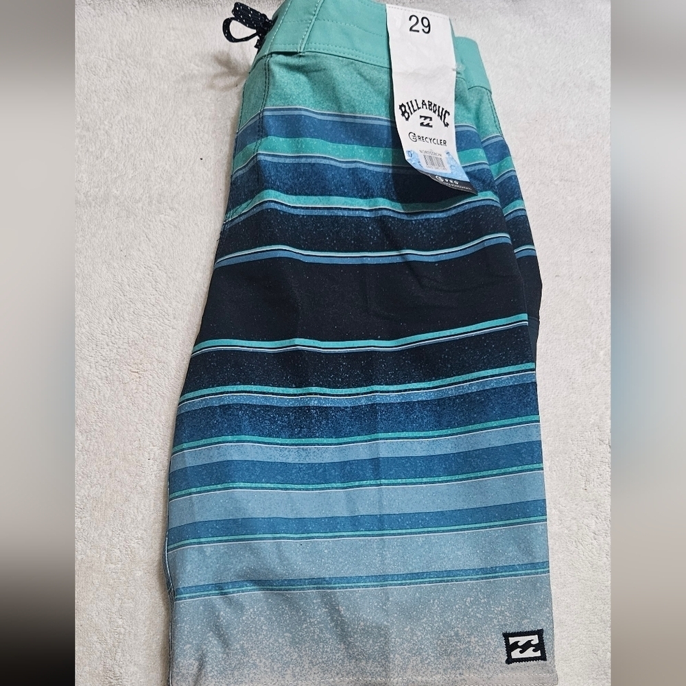 New W Tags Billabong Size 29 Blue Striped Pro Stretch Performance Board Shorts - Picture 3 of 6